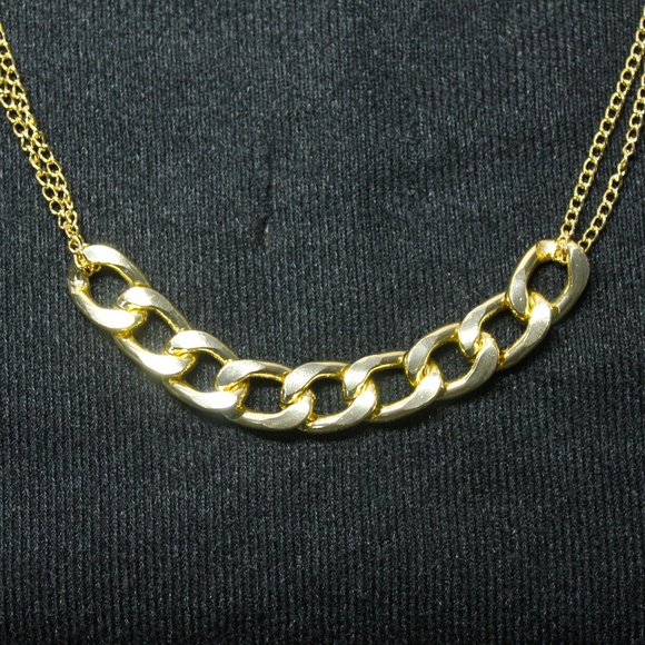 Jewelry - Gold Chain Necklace